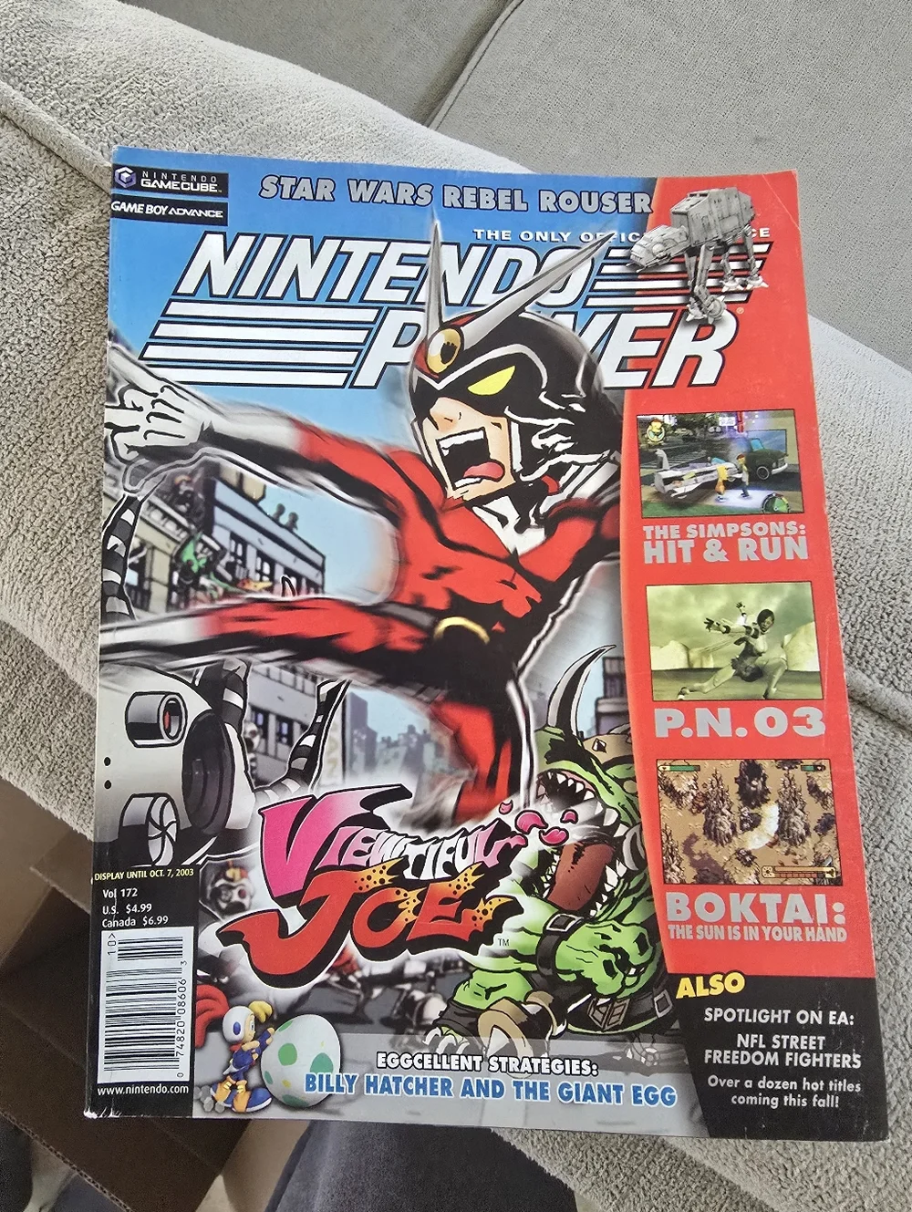 Nintendo Power Magazine - Blue & Red Cover Featuring Viewtiful Joe